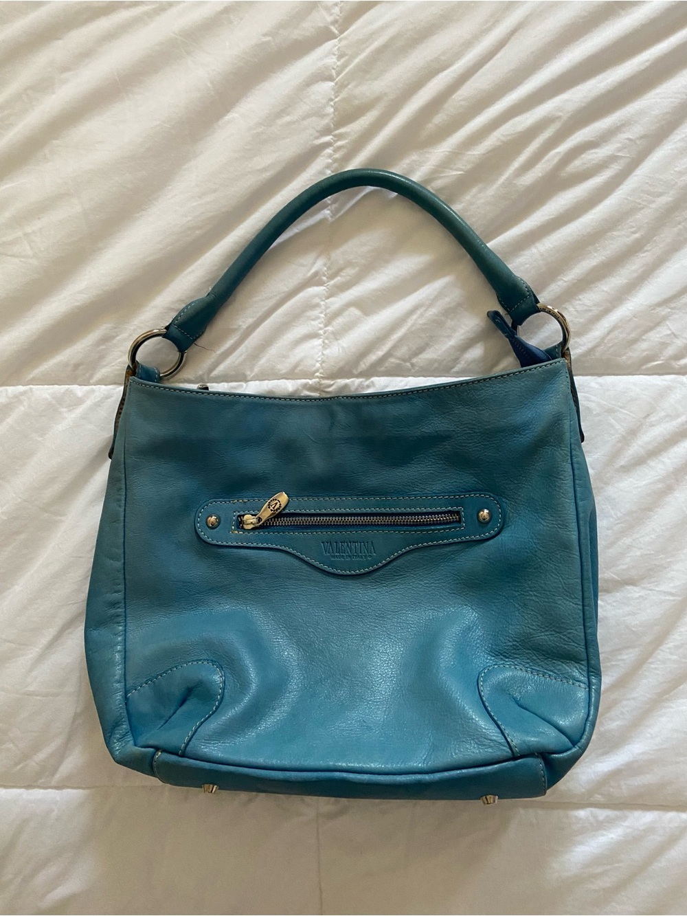 Valentina Made In Italy Blue Leather Shoulder Bag with Front Zip Pocket